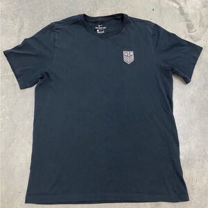 Nike USA soccer tee